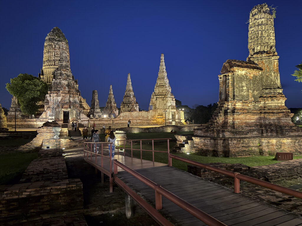 Bangkok — Street Eats, Mangrove Waterways, and Rooftop Nights (3 Nights)