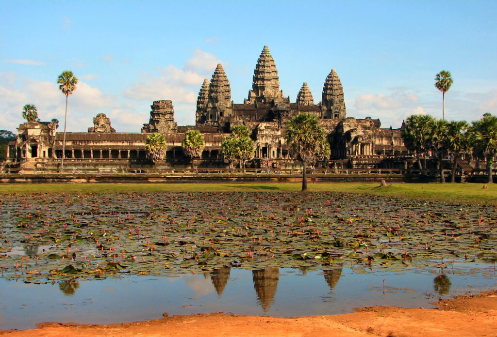 Siem Reap — Angkor Sunrises, Hidden Jungle Temples, and Life on the Lake