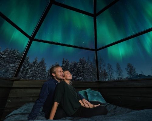 Helsinki & Finnish Lapland Honeymoon: Chic City, Wild North (5 Nights)
